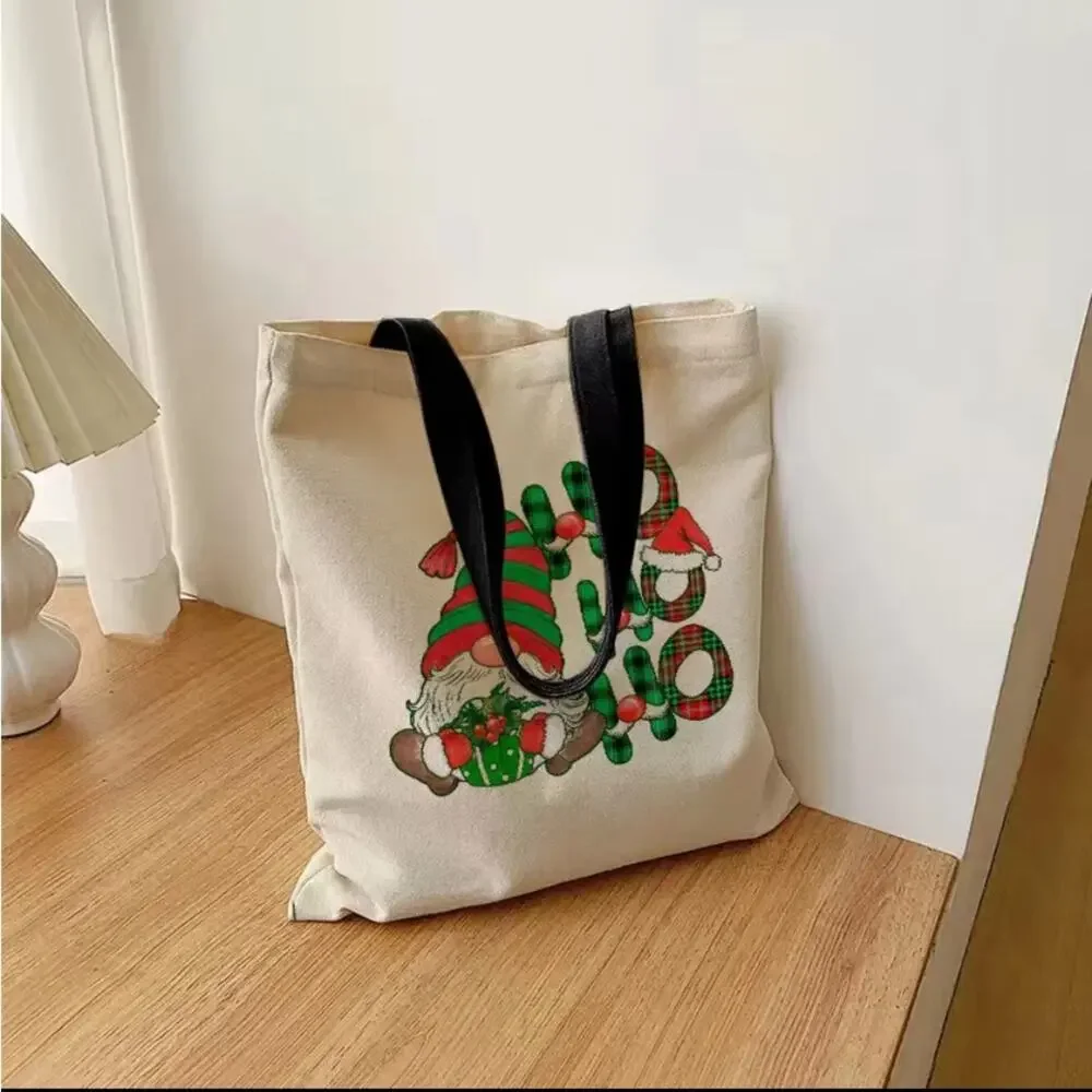 Women's HO HO HO Gnome Santa  Pattern Canvas Tote Bag